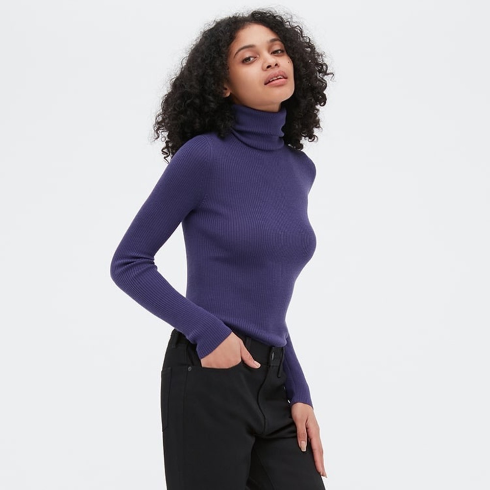 100% Uniqlo Merino Wool turtleneck sweater S/XS in purple